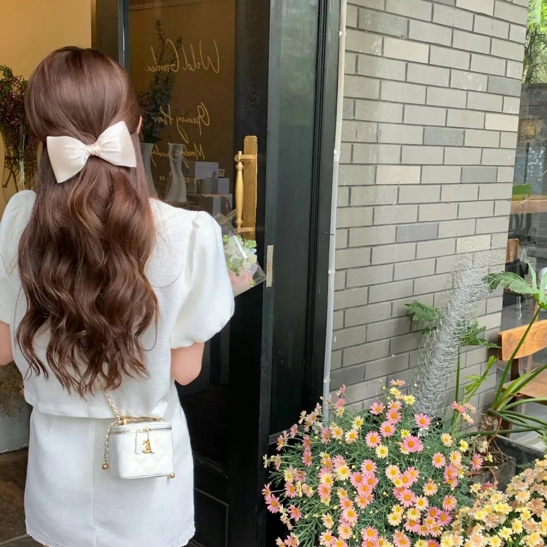 红色呼叫铃
